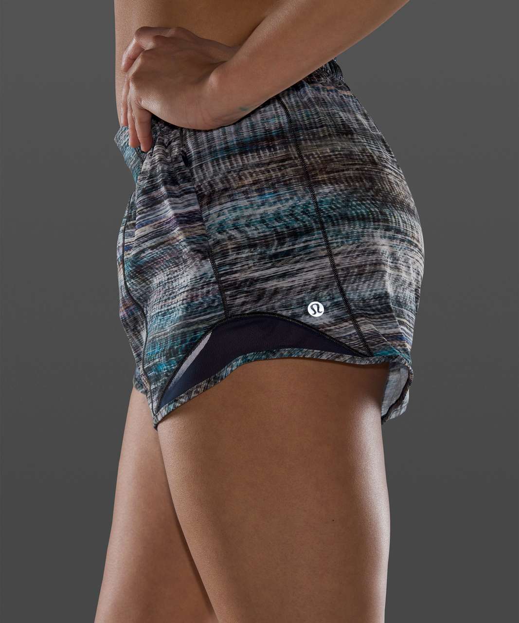 Lululemon Hotty Hot Short *Long 4" - Digital Oasis Grey Multi / True Navy