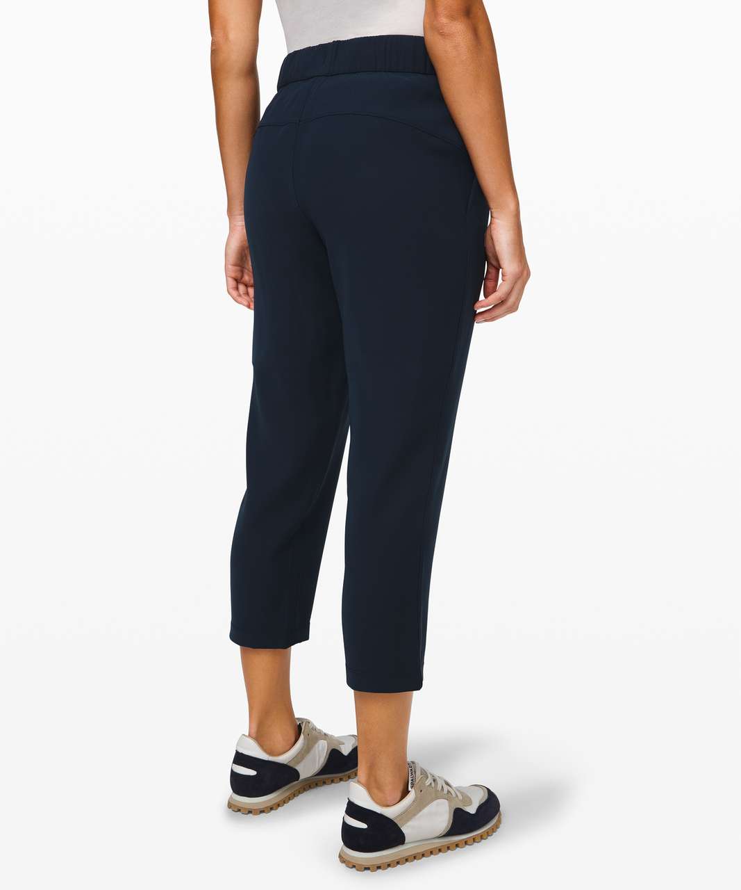 Lululemon On The Fly Wide-leg 7/8 Pant *woven In Silverstone