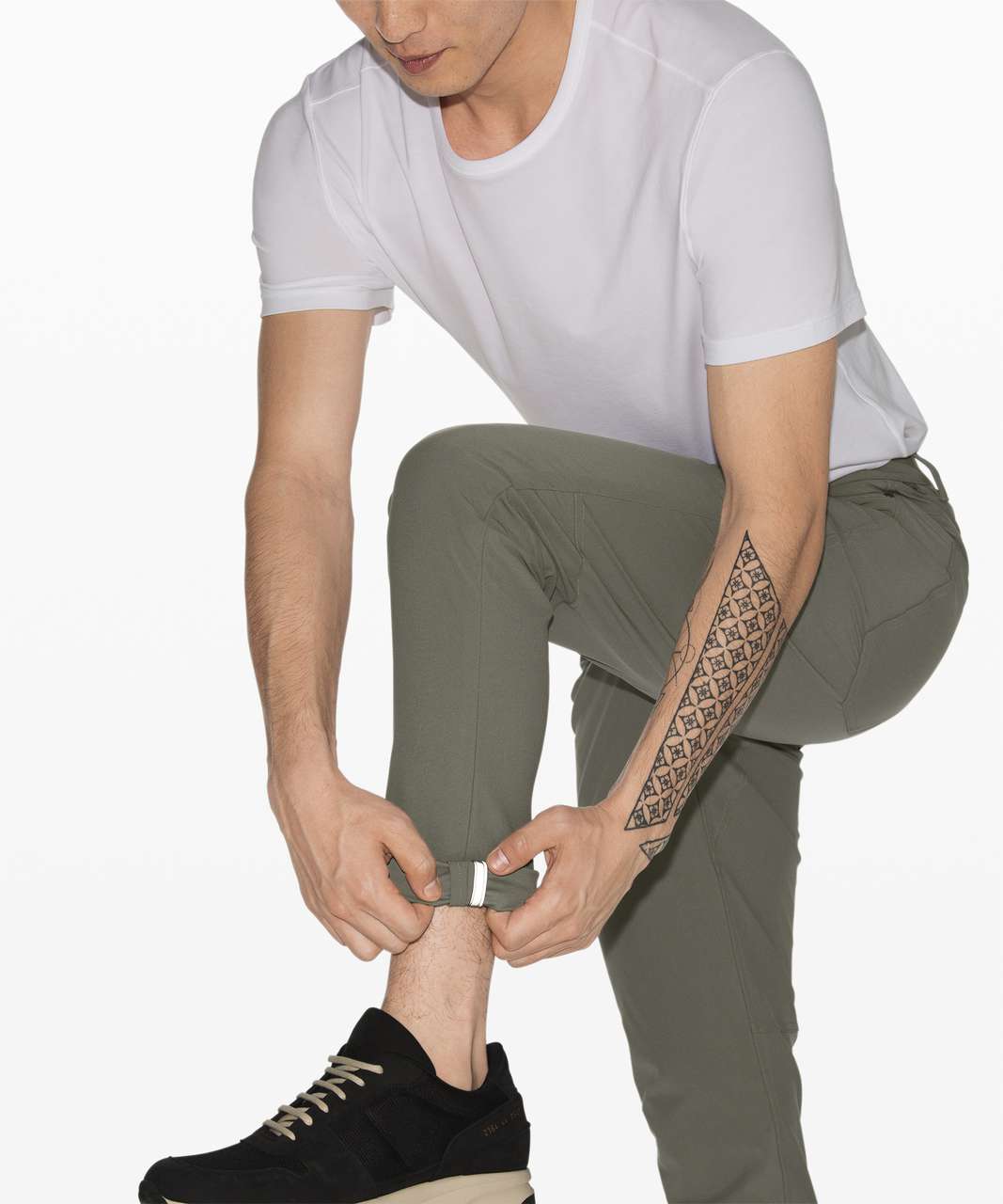 Lululemon ABC Pant Slim *Warpstreme 32" - Grey Sage (First Release)