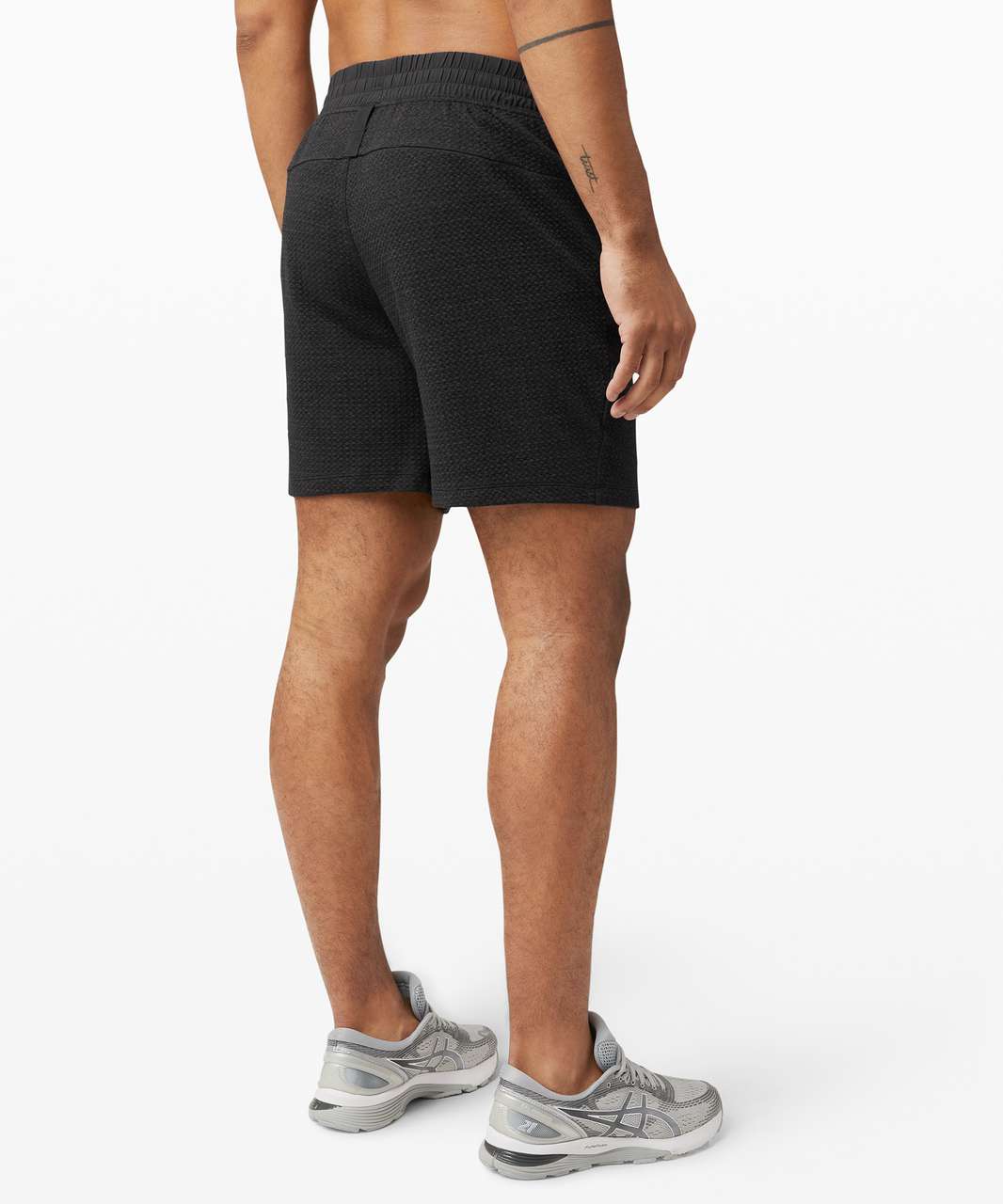 Lululemon At Ease Short 7" - Heathered Core Black / Black