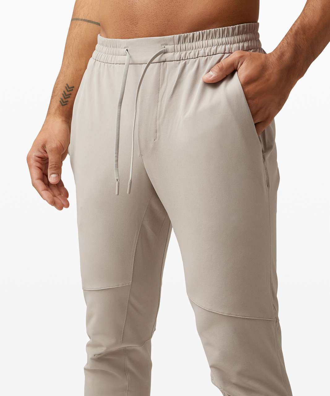 LULULEMON BLK LICENSE TO TRAIN PANT – Barry's Shop