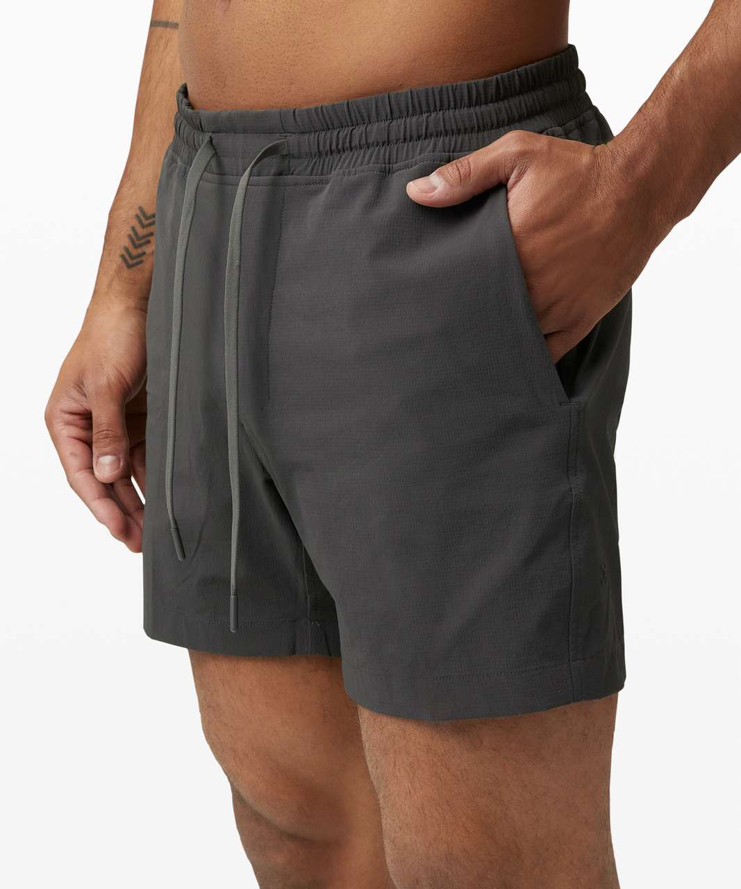 Lululemon Bowline Short 5" - Graphite Grey