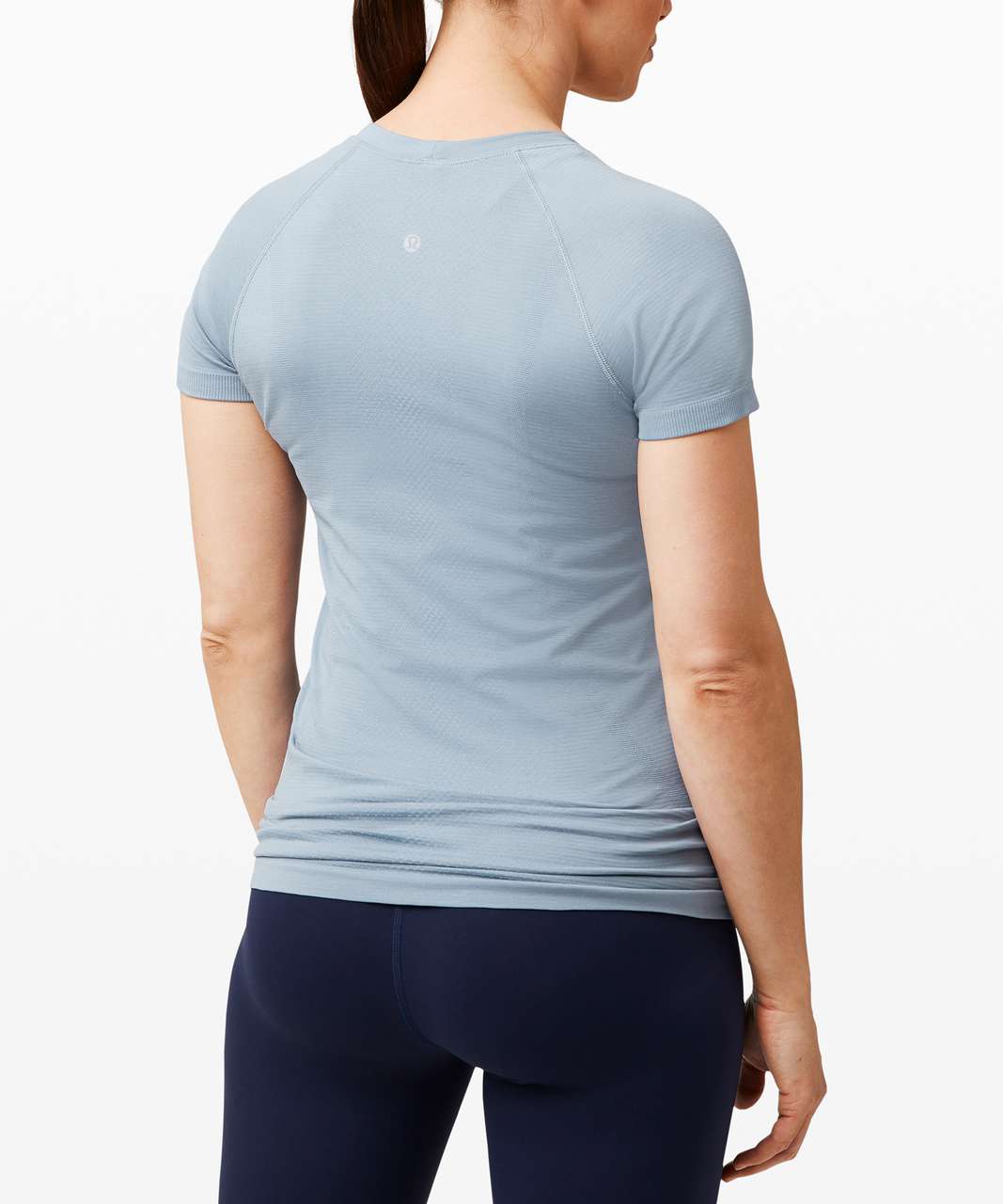 Lululemon Swiftly Tech Short Sleeve 2.0 - Chambray / Chambray