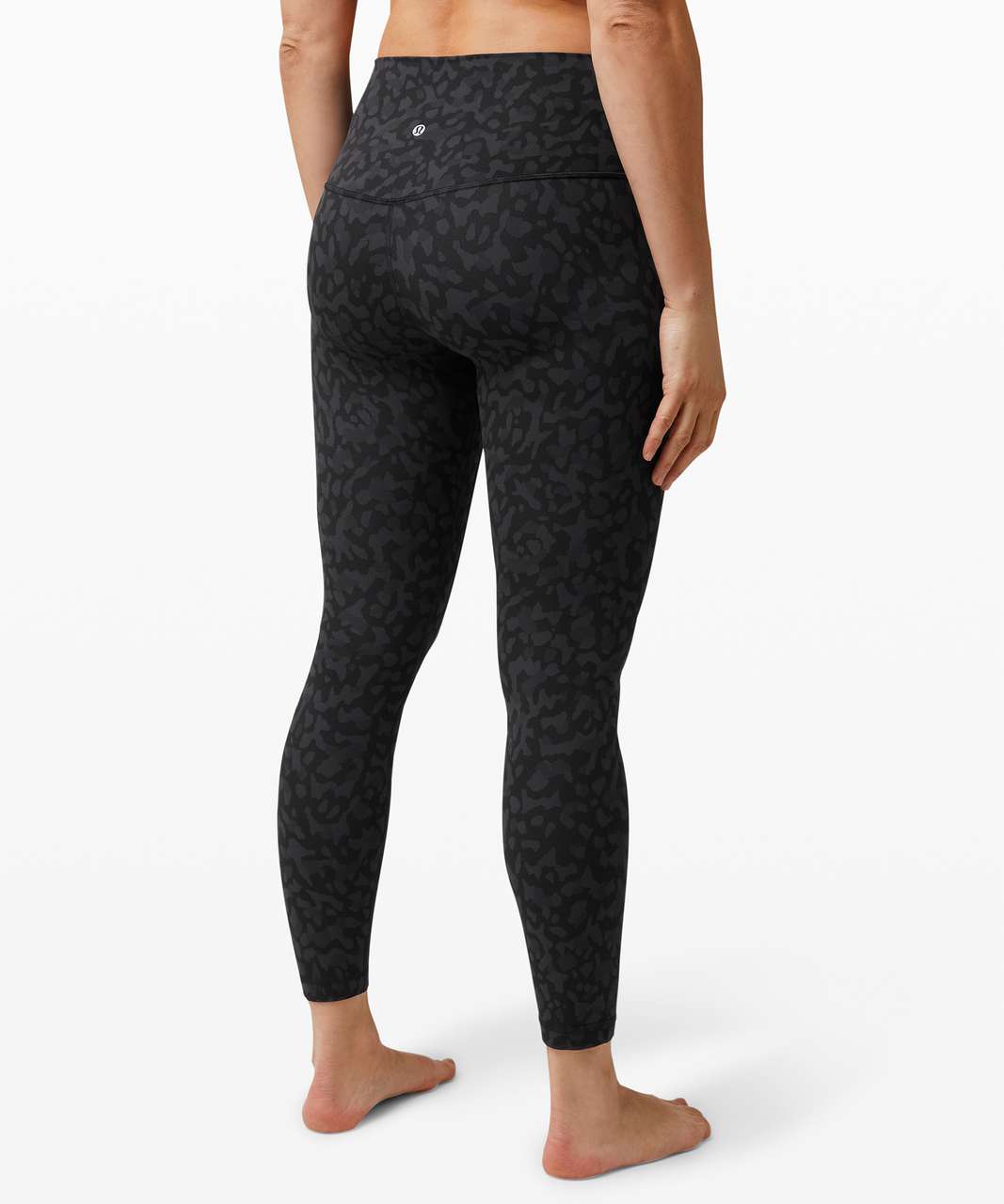 black camo lululemon leggings