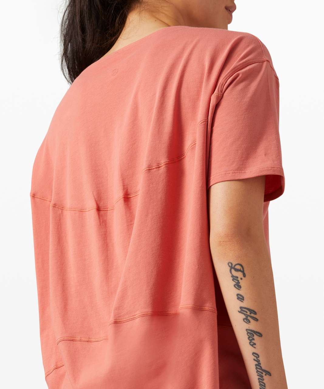 Lululemon Athletic Back In Action Short Sleeve Shirt Sunny Coral NWT Size 8