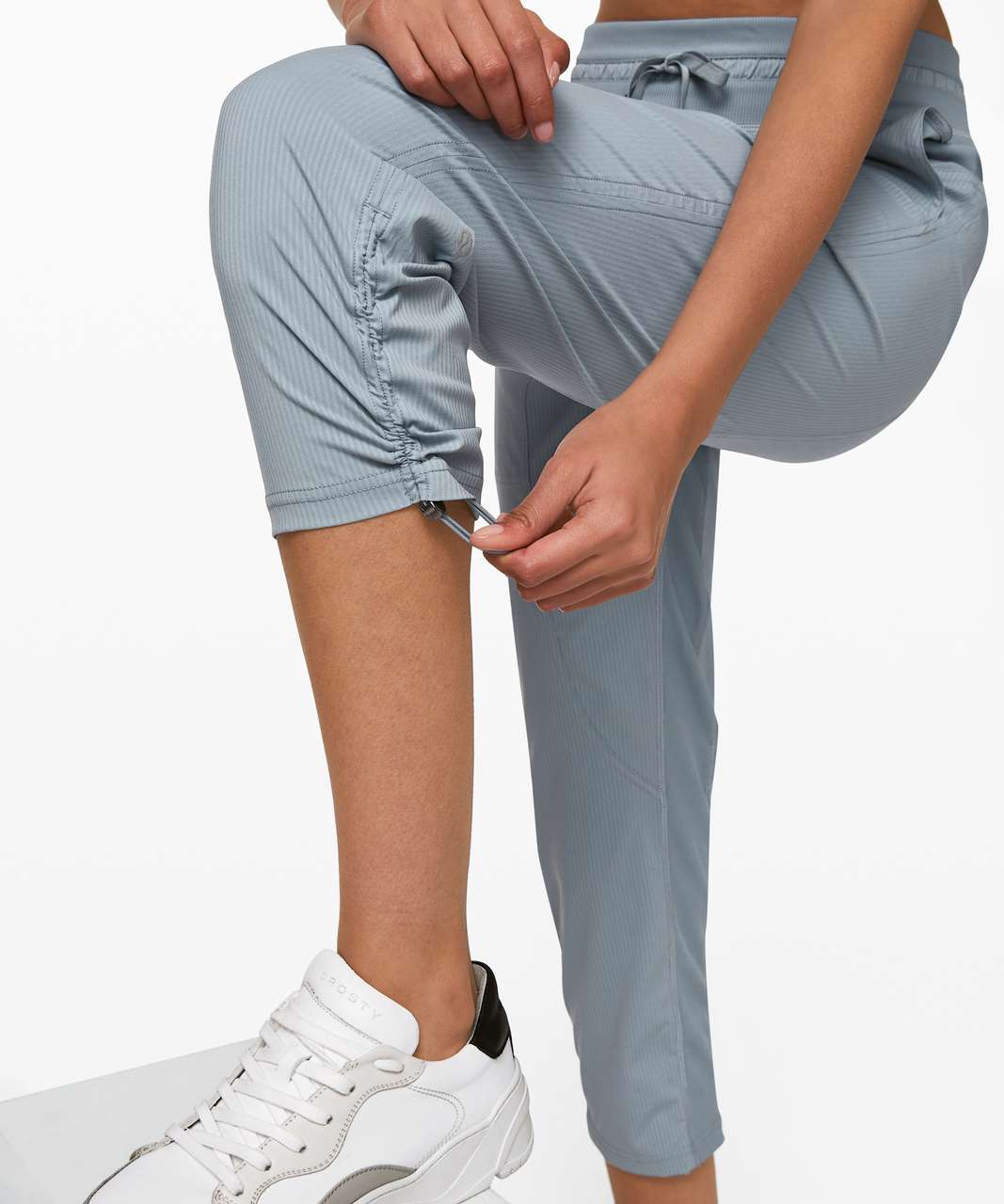 Lululemon DANCE STUDIO CROP PANTS 25-Inch Inseam Baby Blue Size 6