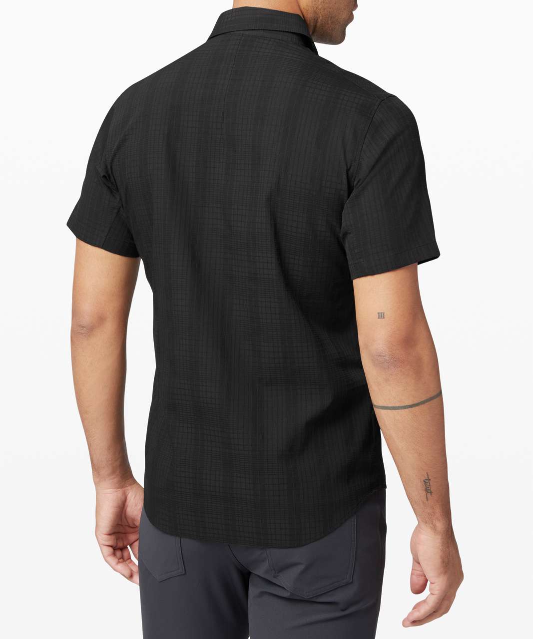 Lululemon Down to the Wire Short Sleeve Shirt - Black