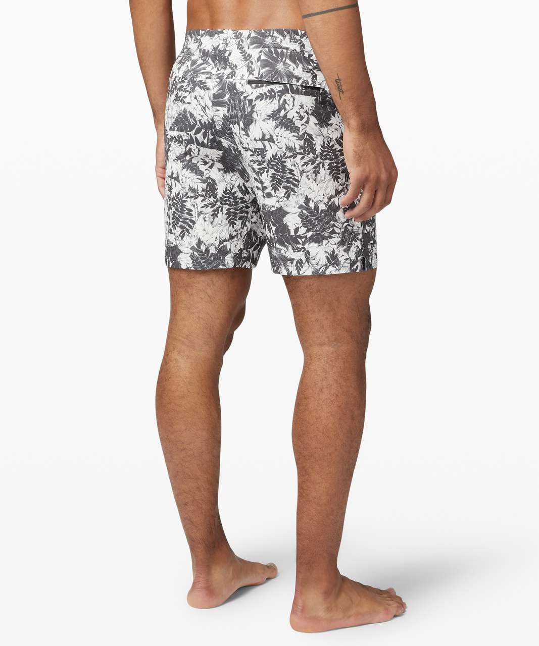 Lululemon Channel Cross Swim Short *7" - Urban Tropics White Graphite Grey