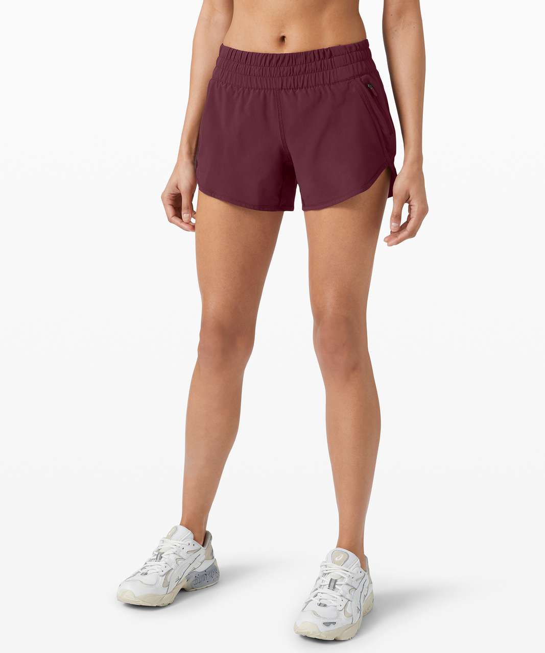 Lululemon Tracker Short V *4" - Cassis