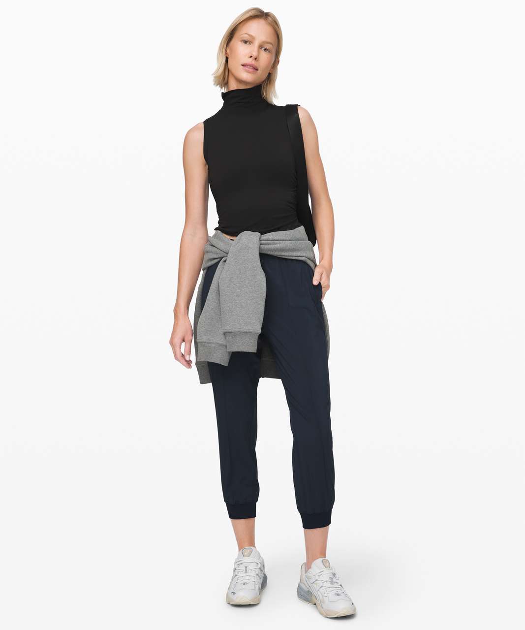 Lulu Lemon Wanderer Cropped Jogger BLACK - clothing & accessories - by  owner - apparel sale - craigslist