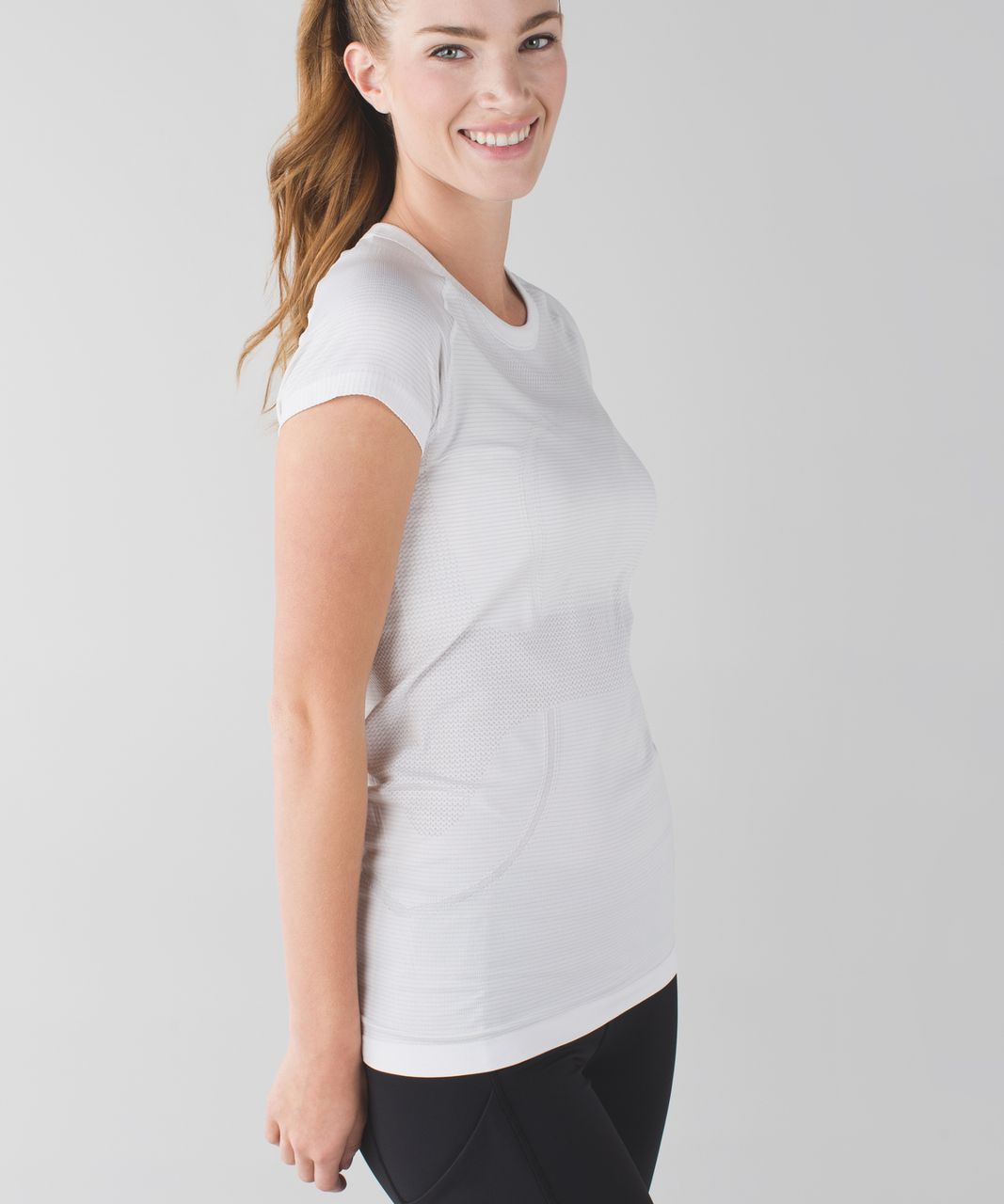 Lululemon Swiftly Tech Short Sleeve - White