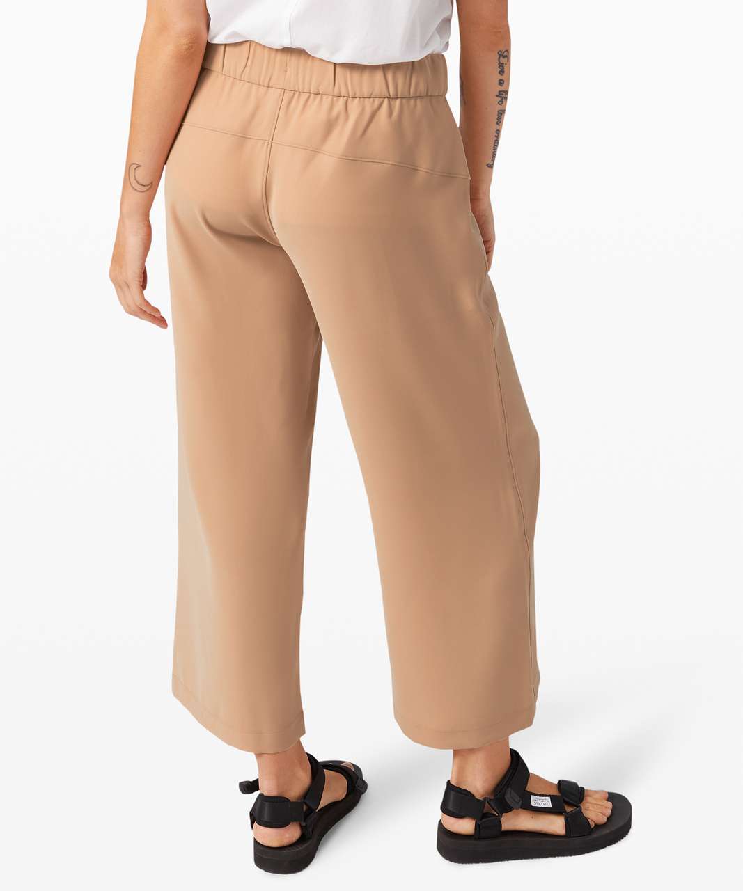 Lululemon On the Fly Wide-Leg 7/8 Pant *Woven 25 - Beech Wood