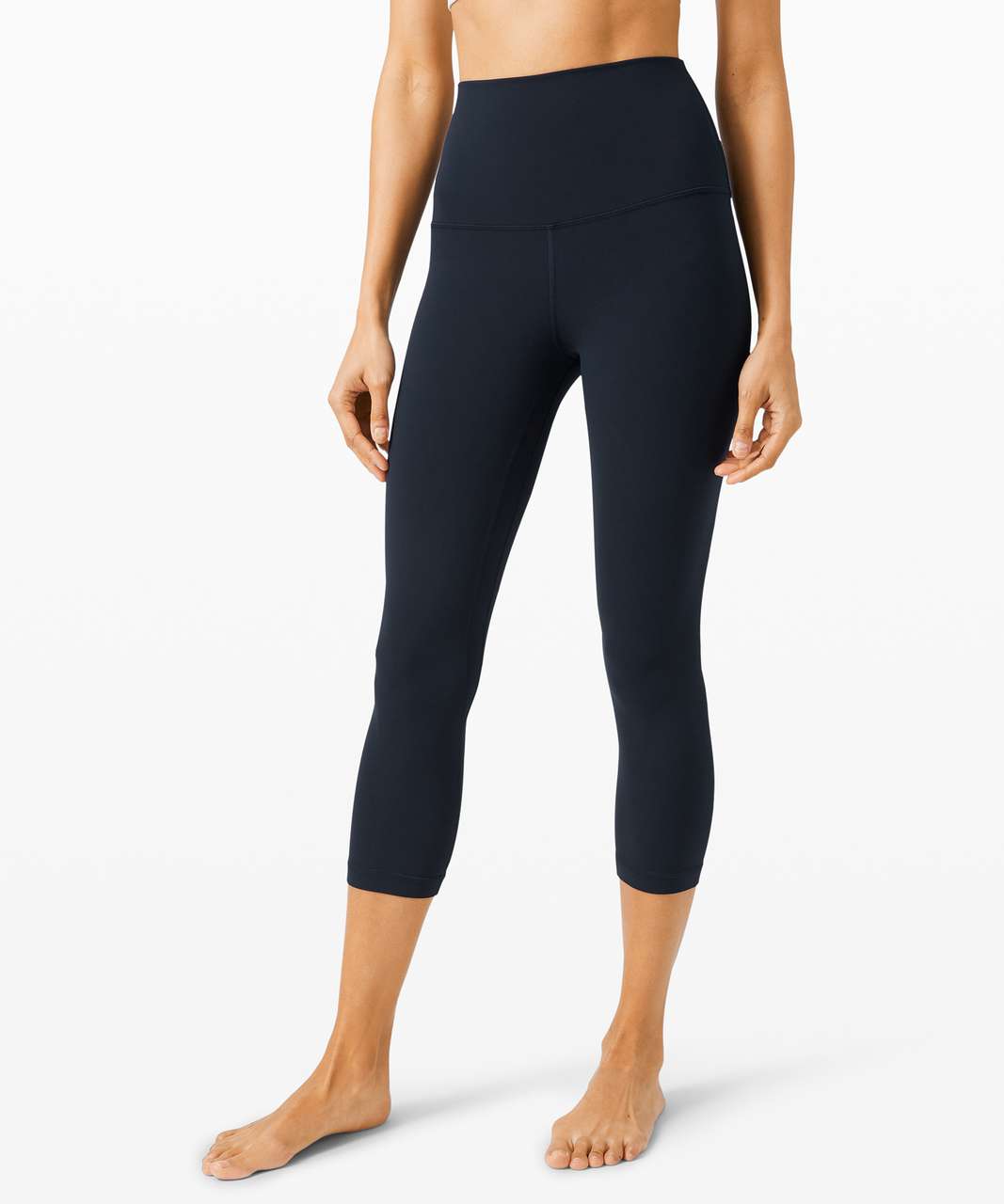 https://storage.googleapis.com/lulu-fanatics/product/55999/1280/lululemon-align-super-high-rise-crop-21-true-navy-031382-315233.jpg