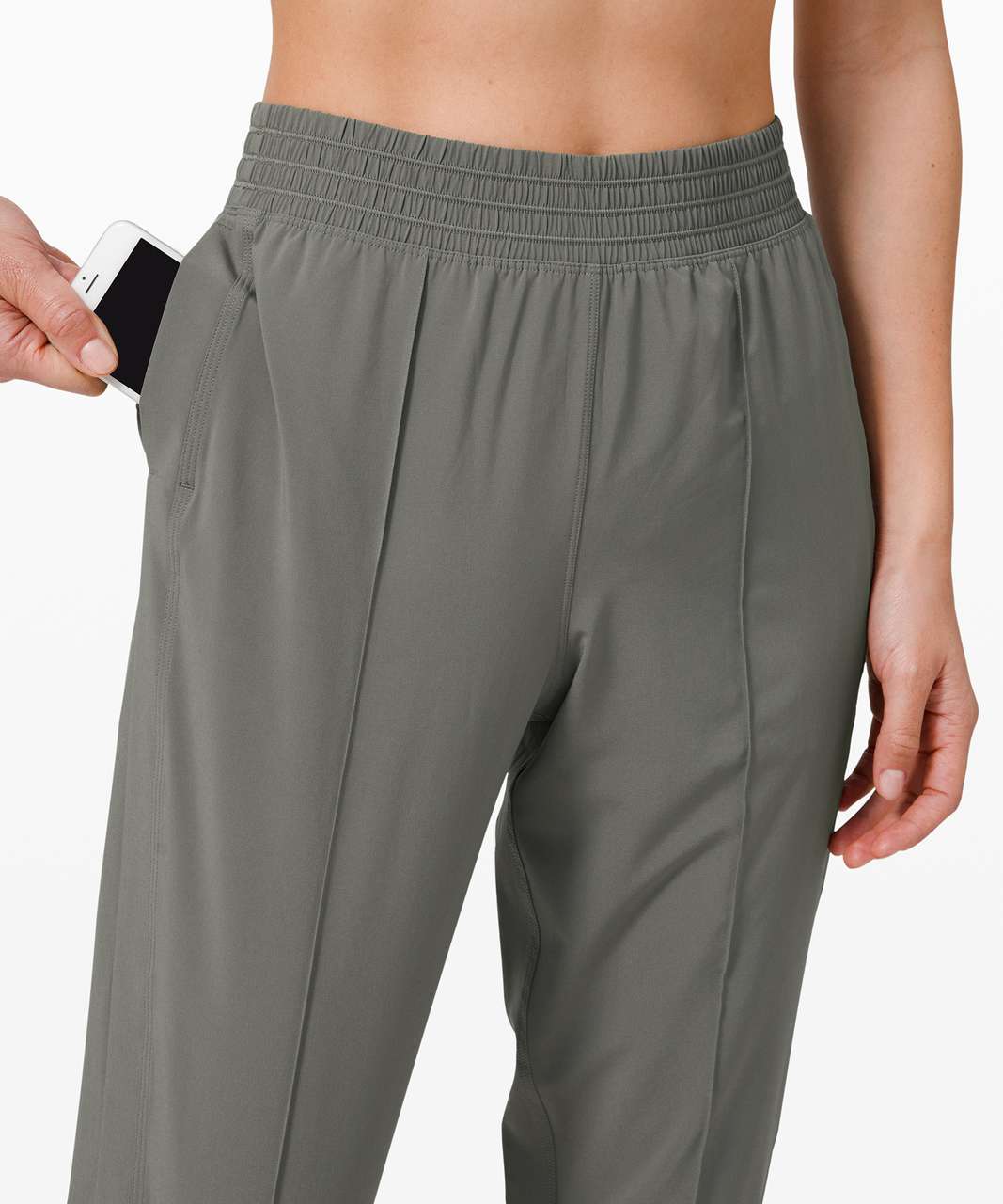 Lululemon Wanderer Cropped Jogger Black size 4