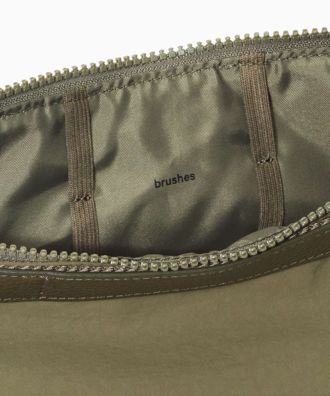 Lululemon Travel Easy Kit *4.5L - Medium Olive