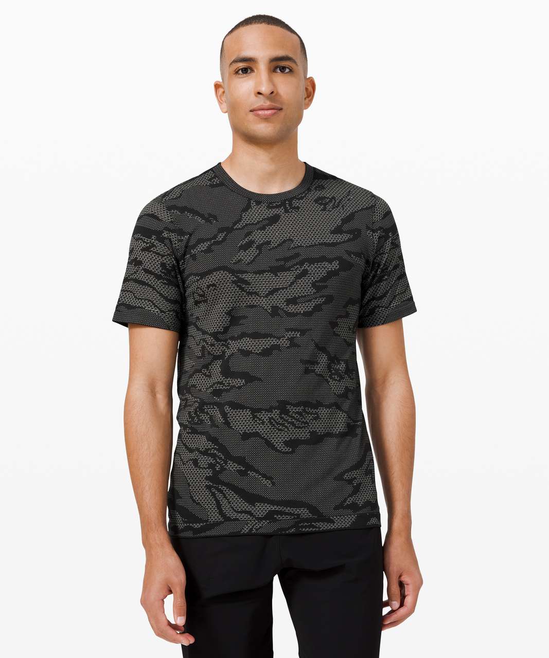 Lululemon Metal Vent Breathe Short Sleeve *City Edition - London ...