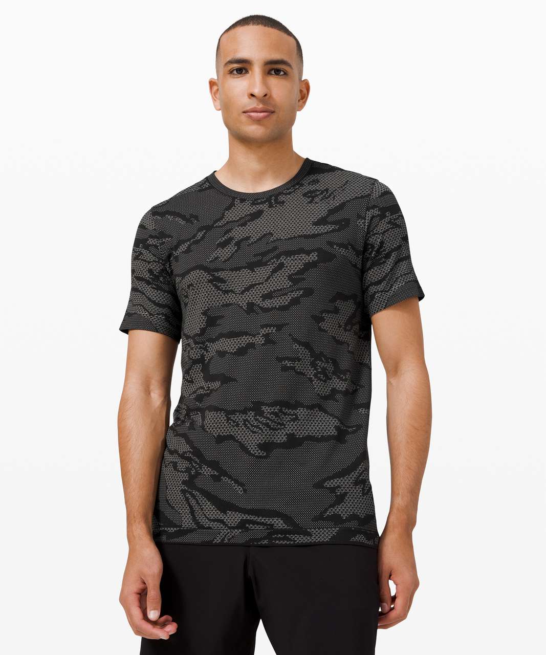 Lululemon Metal Vent Breathe Short Sleeve *City Edition - New York / Silver Drop / Black