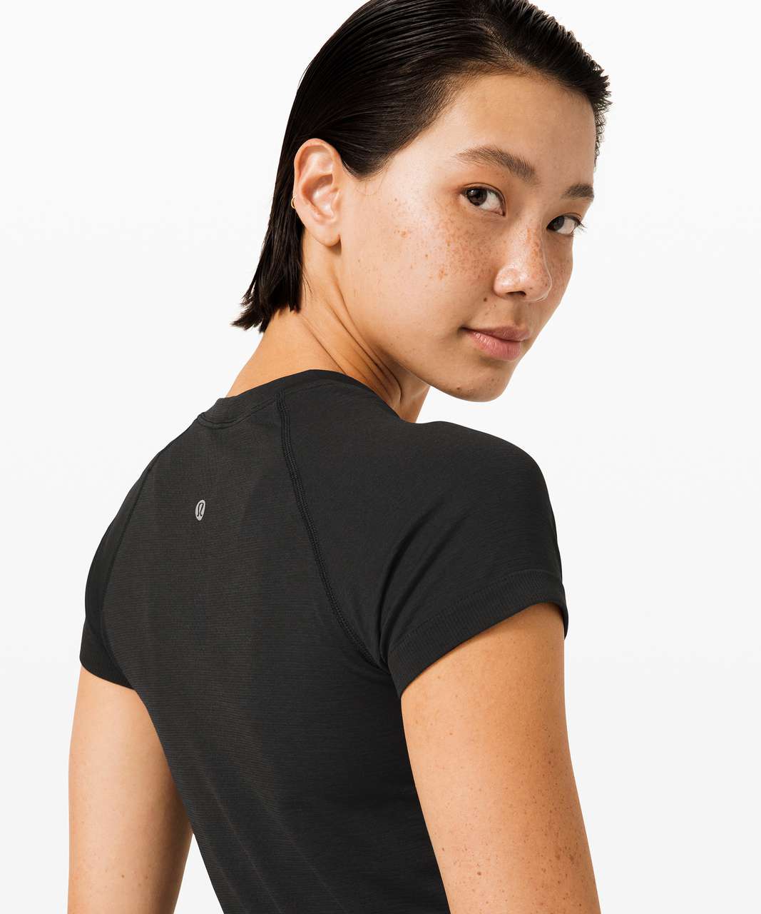 Lululemon Swiftly Tech Short Sleeve 2.0 *Race - Black / Black