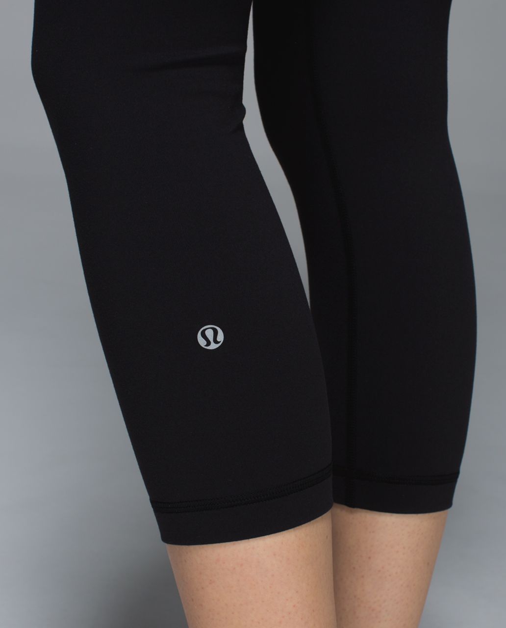 Lululemon Wunder Under Crop - Black / Wi14 Quilt 3