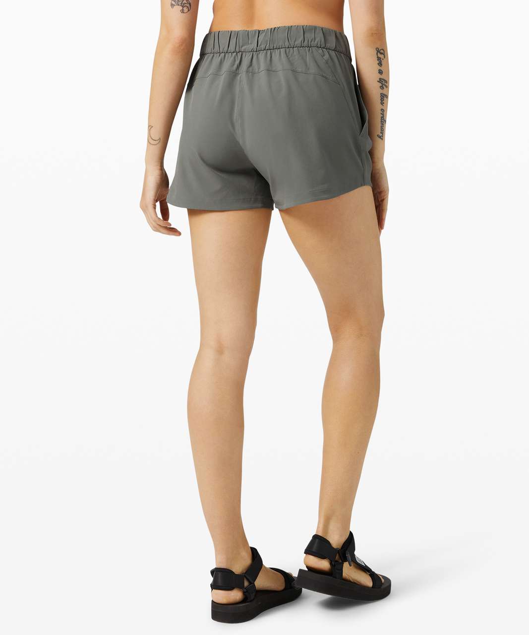 Comparison: Stroll at Sundown shorts (grey sage, 4) and On the Fly shorts  *woven (silver drop, 4) stats: 5'8/120 lbs/25” waist/35” hips/chicken legs  : r/lululemon