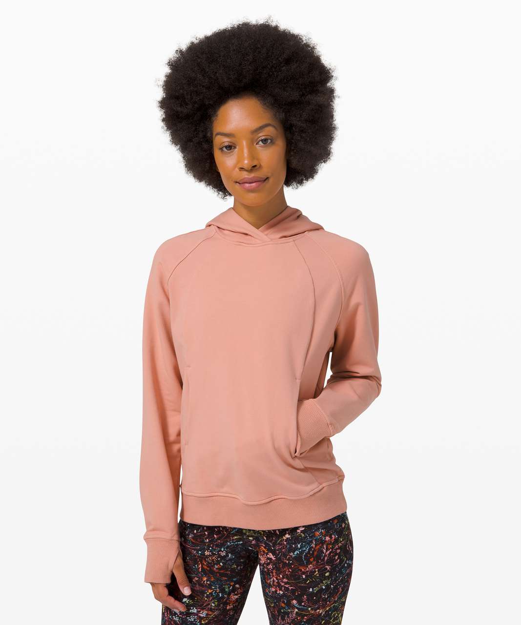 https://storage.googleapis.com/lulu-fanatics/product/56847/1280/lululemon-scuba-pullover-pink-pastel-045773-318583.jpg