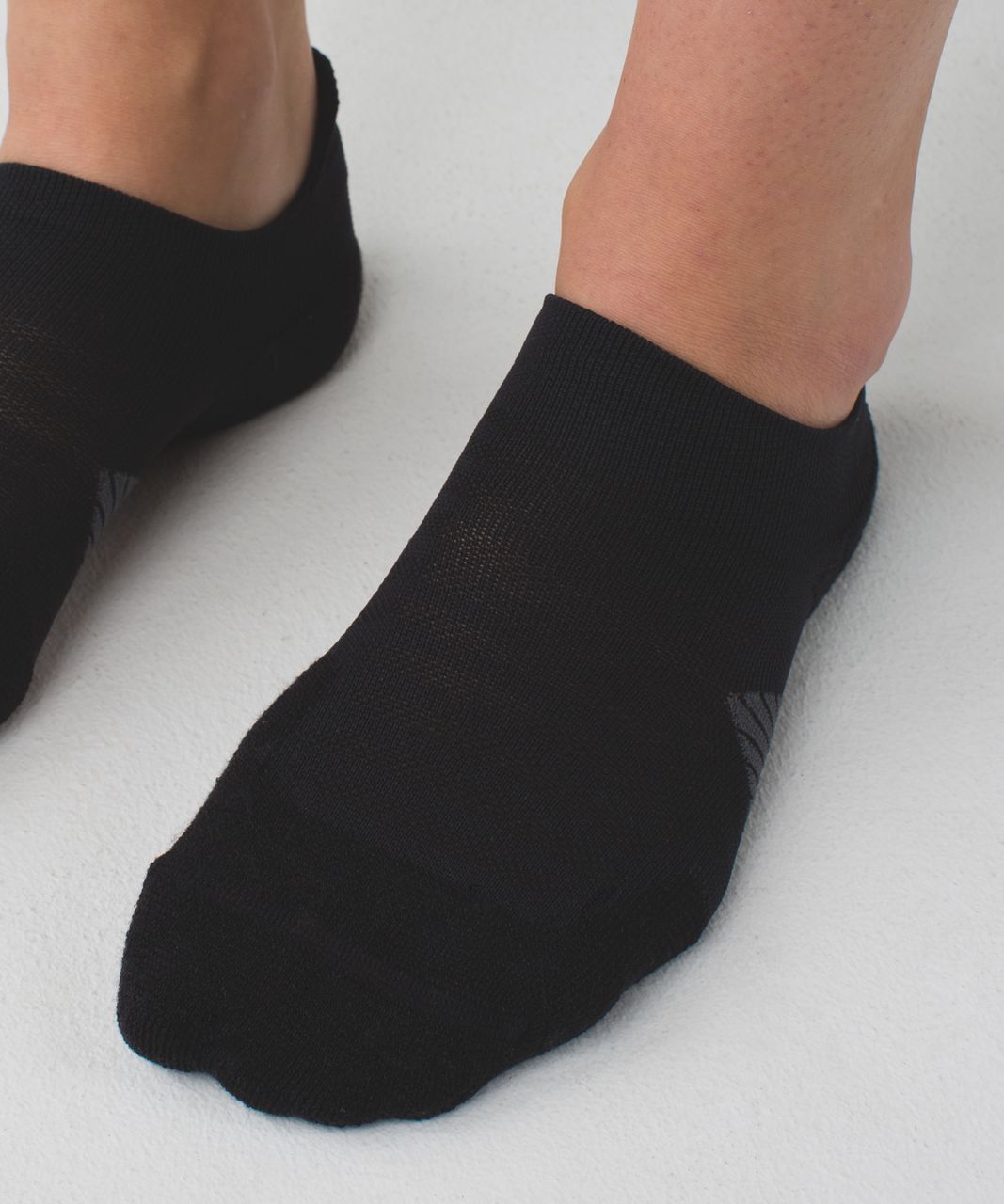 Lululemon Speed Sock - Black