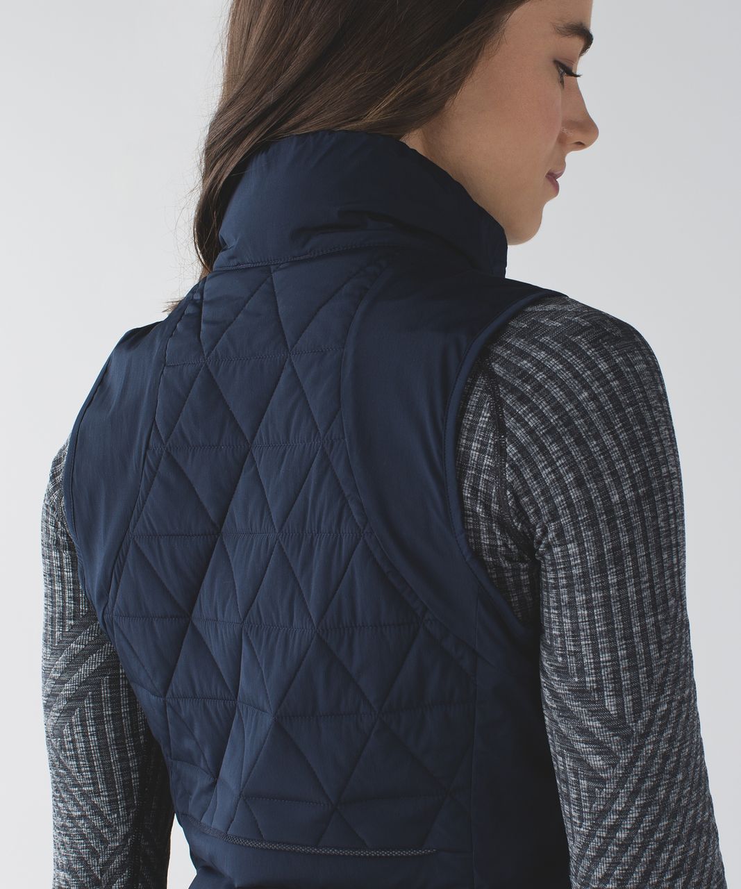 Lululemon Fluffed Up Vest - Inkwell