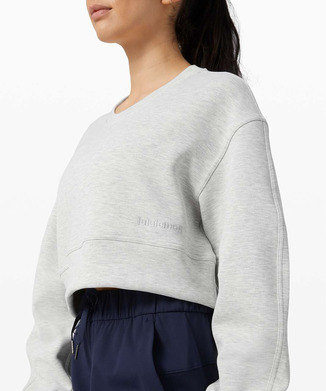 Lululemon Soft Ambitions Crop Crew - Heathered Core Ultra Light Grey