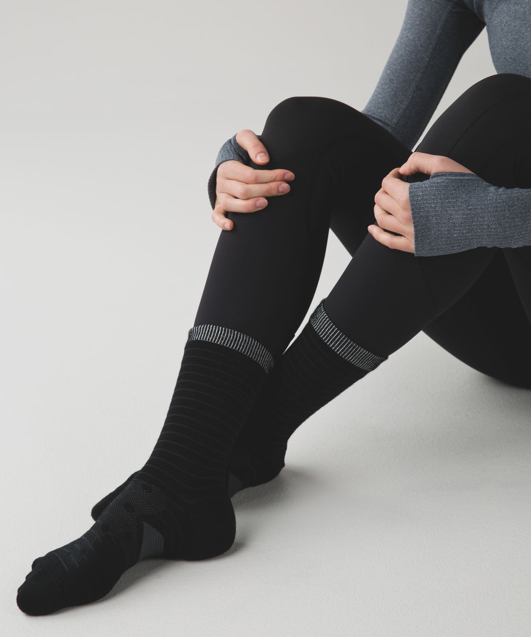 Lululemon Runderland Sock - Black / Deep Coal