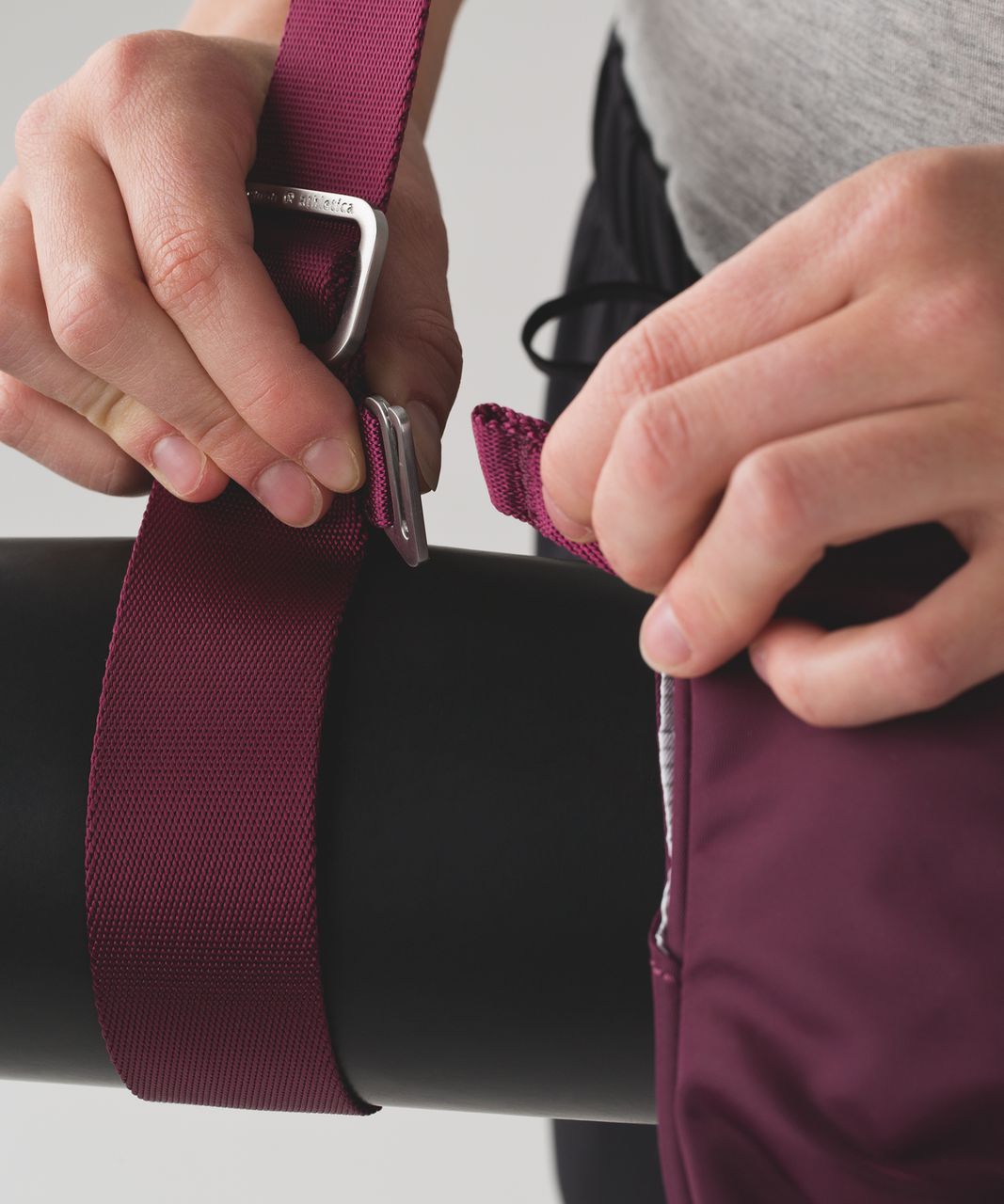 NWT Lululemon The Yoga Mat Carrier Bag Adjustable Strap Burgundy CSSI SOLD  OUT