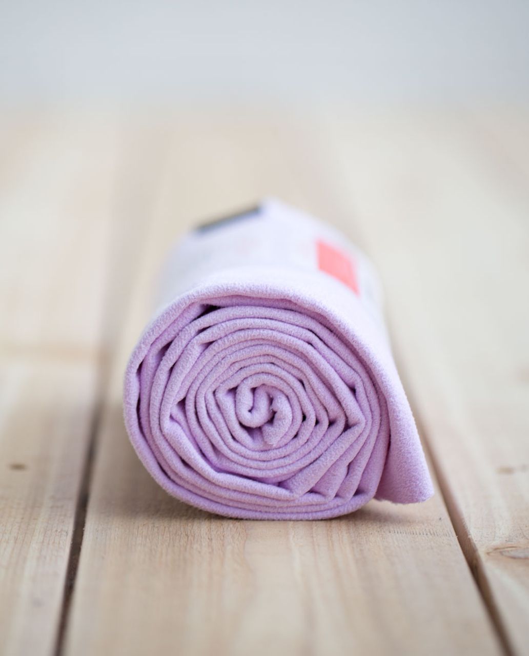 Lululemon The Towel - Pretty Purple