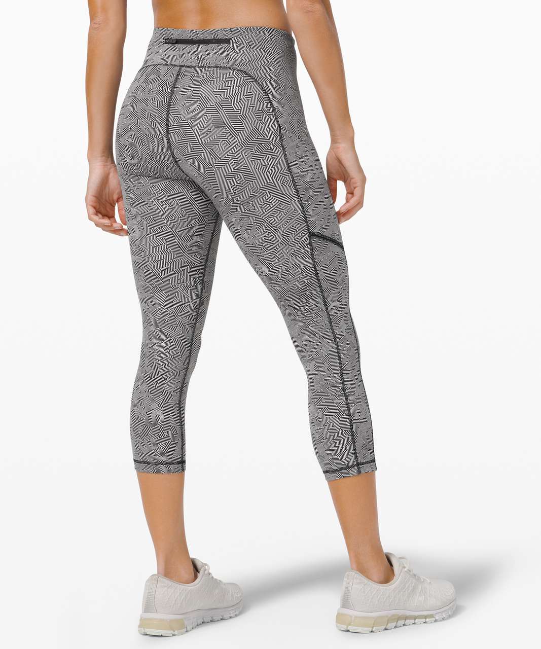 Lululemon Speed Up Crop 21