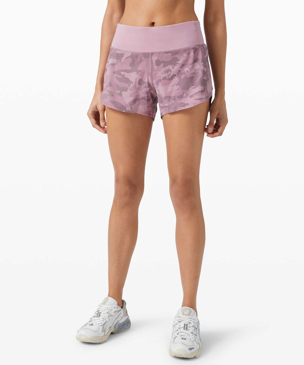 Speed Up Short (long) 4” size comparison- Dark Prism Pink, 4 vs 6 on a short  person : r/lululemon