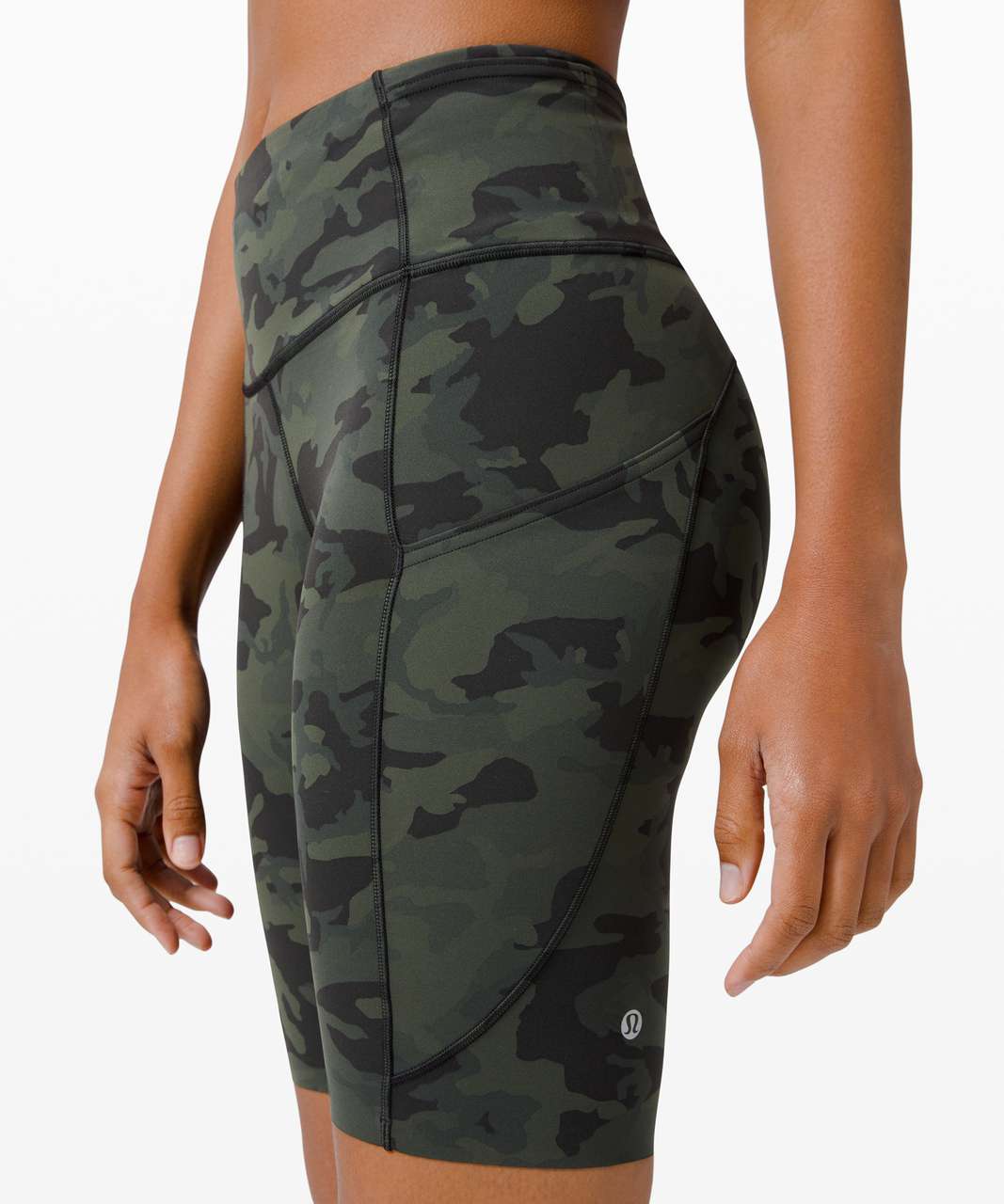 Lululemon Sz 8 FAST FREE Short 10 Incognito Camo Multi Gator