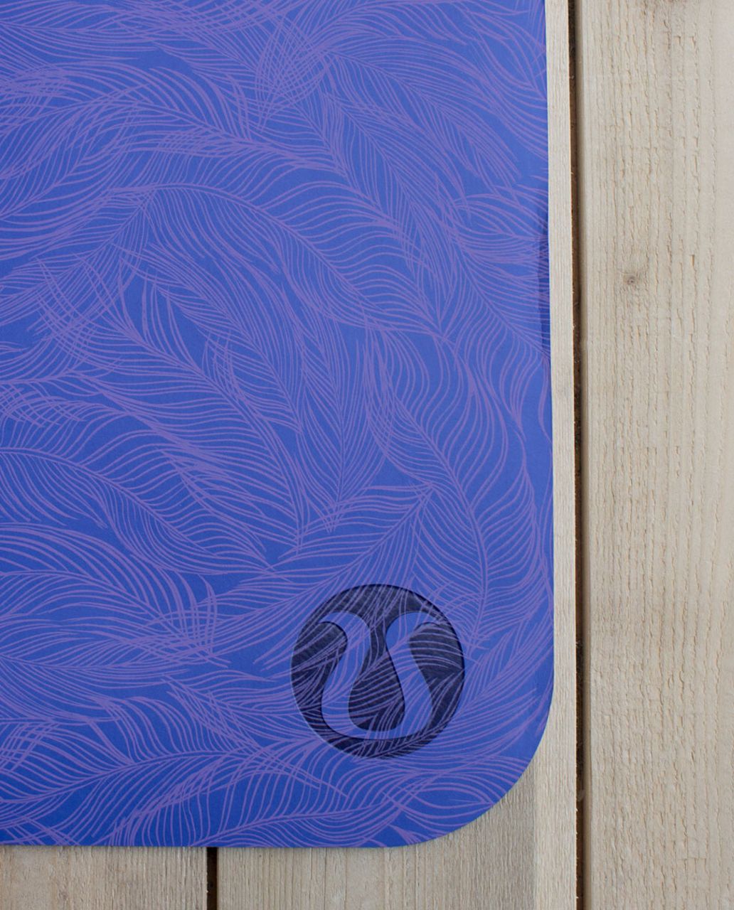 Lululemon The Reversible Mat 3mm - Sketchy Palm Iris Flower Pretty Purple / Pretty Purple