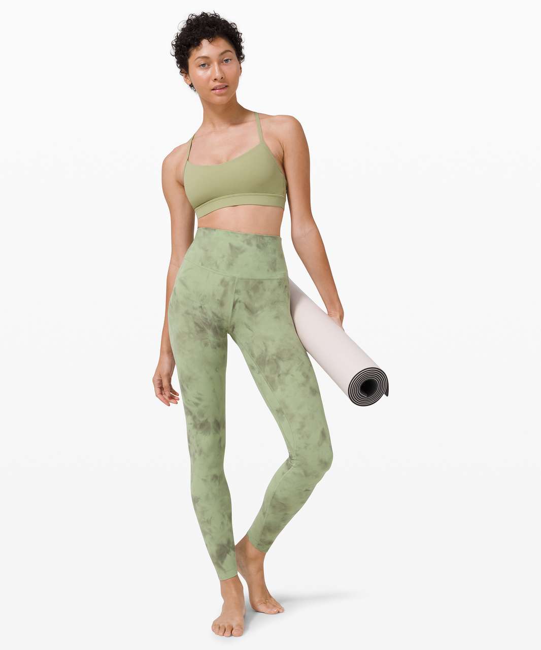 Color combo: flow y bra in spring time + wunder train in algae