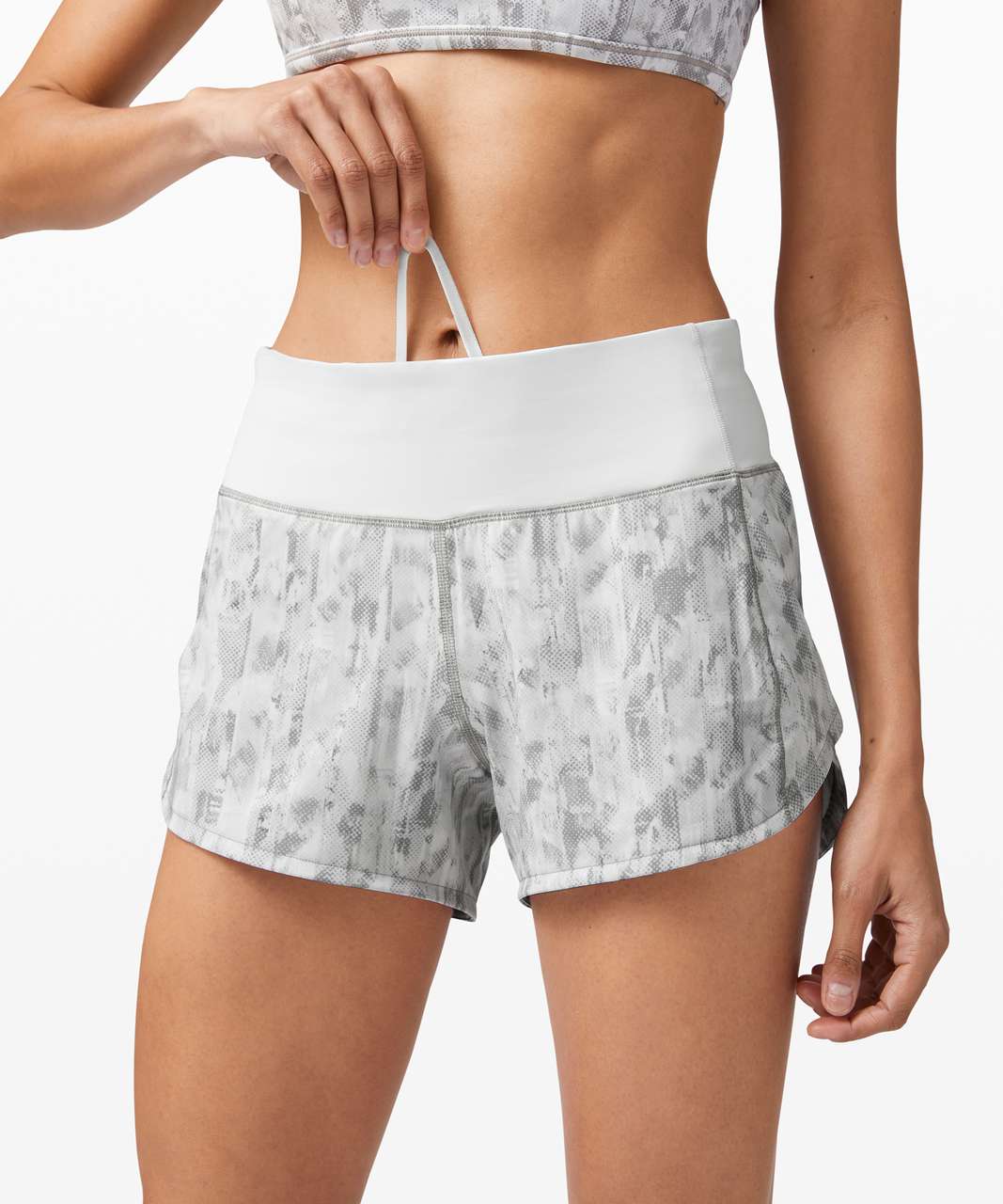 NEW LULULEMON Speed Up 4 HR Hi-Rise Short 8 10 TALL White