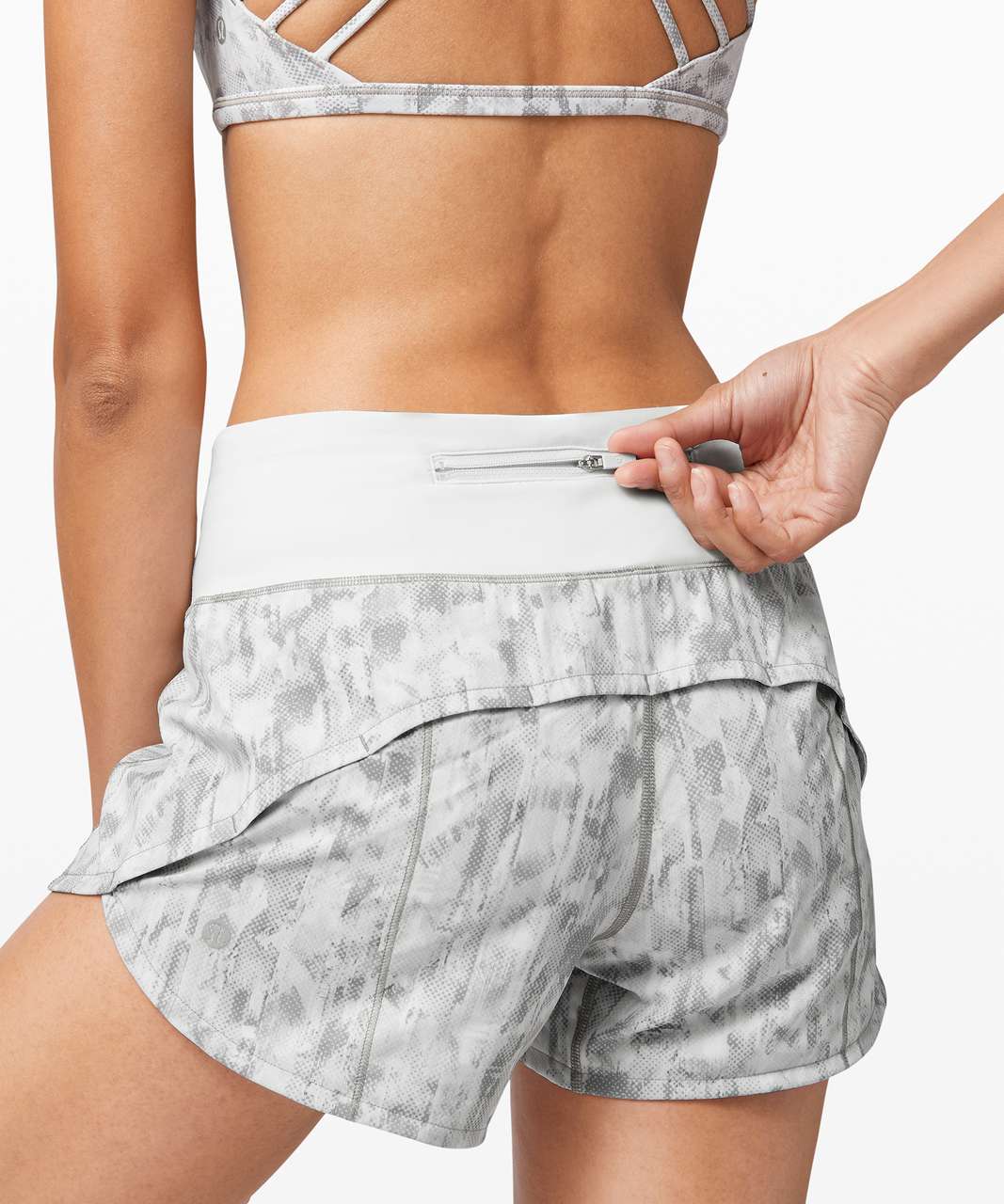 Lululemon Speed Up Short Long *4" Updated Fit - City Breeze Alpine White Multi / Alpine White