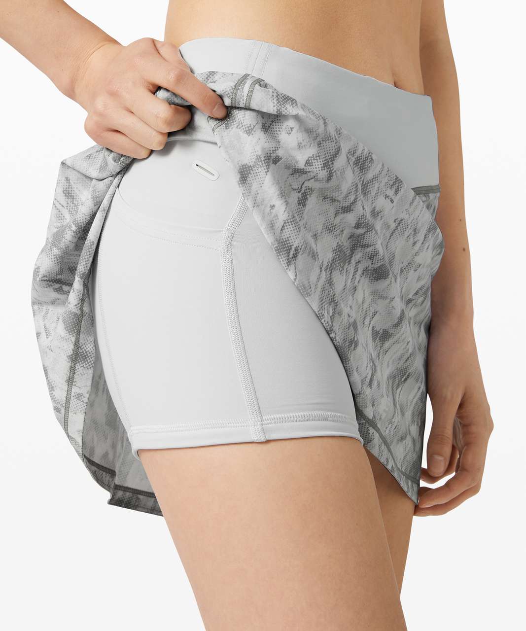 Lululemon Pace Rival Skirt (Tall) *No Panels 15" - City Breeze Alpine White Multi / Alpine White