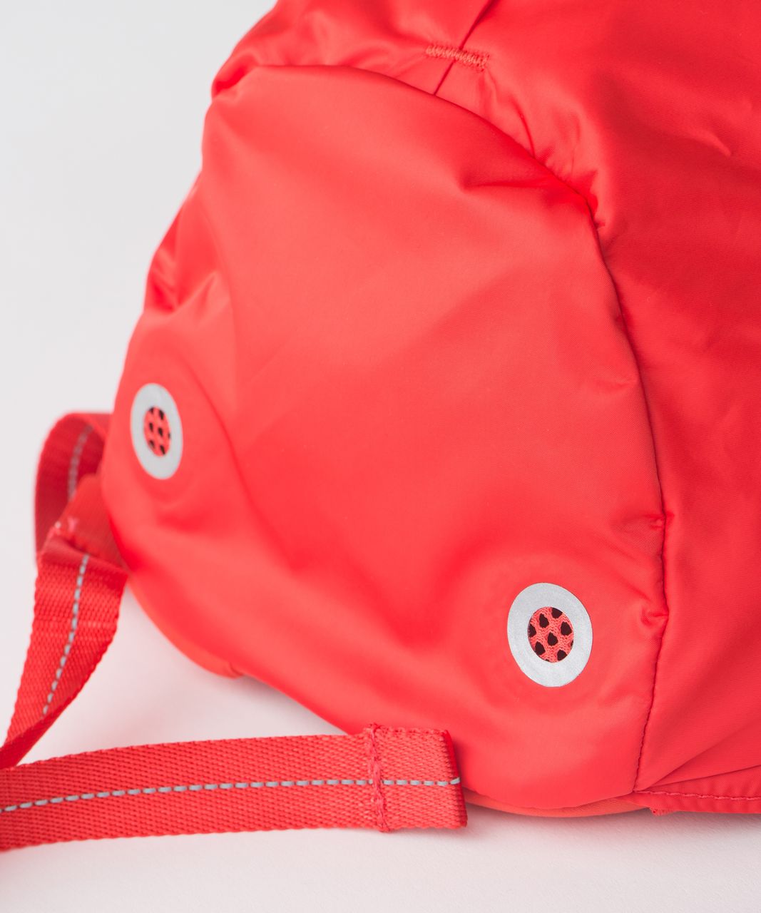 Lululemon Run All Day Backpack - Alarming