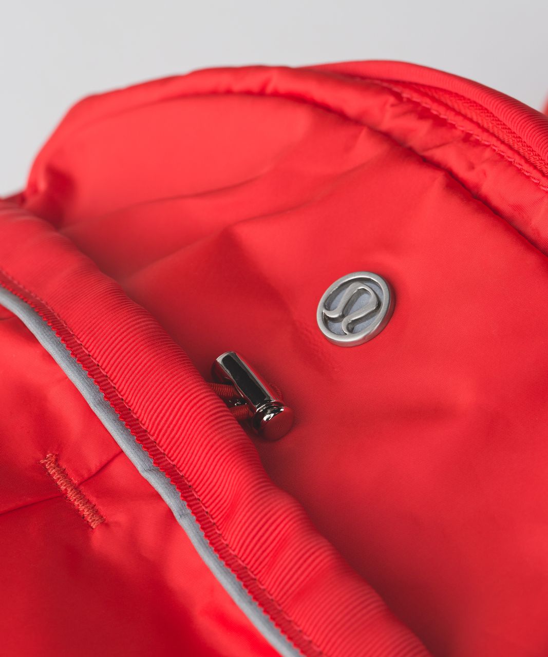 Lululemon Run All Day Backpack - Alarming