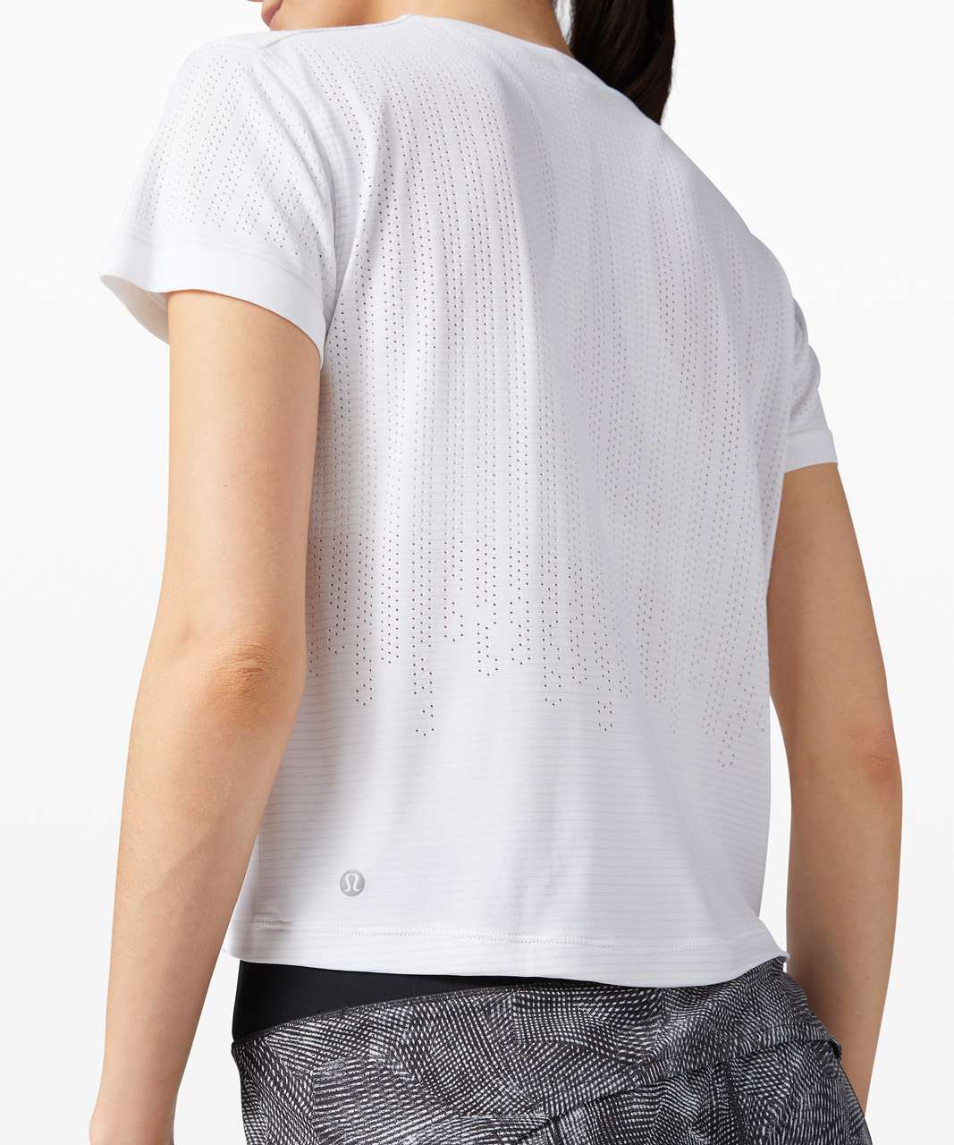 Lululemon Train to Be Short Sleeve *Stripe - Rain Stripe White