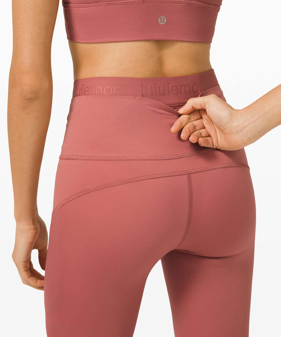 Lululemon Fast and Free Super High Rise Tight 25 Elite - Cherry