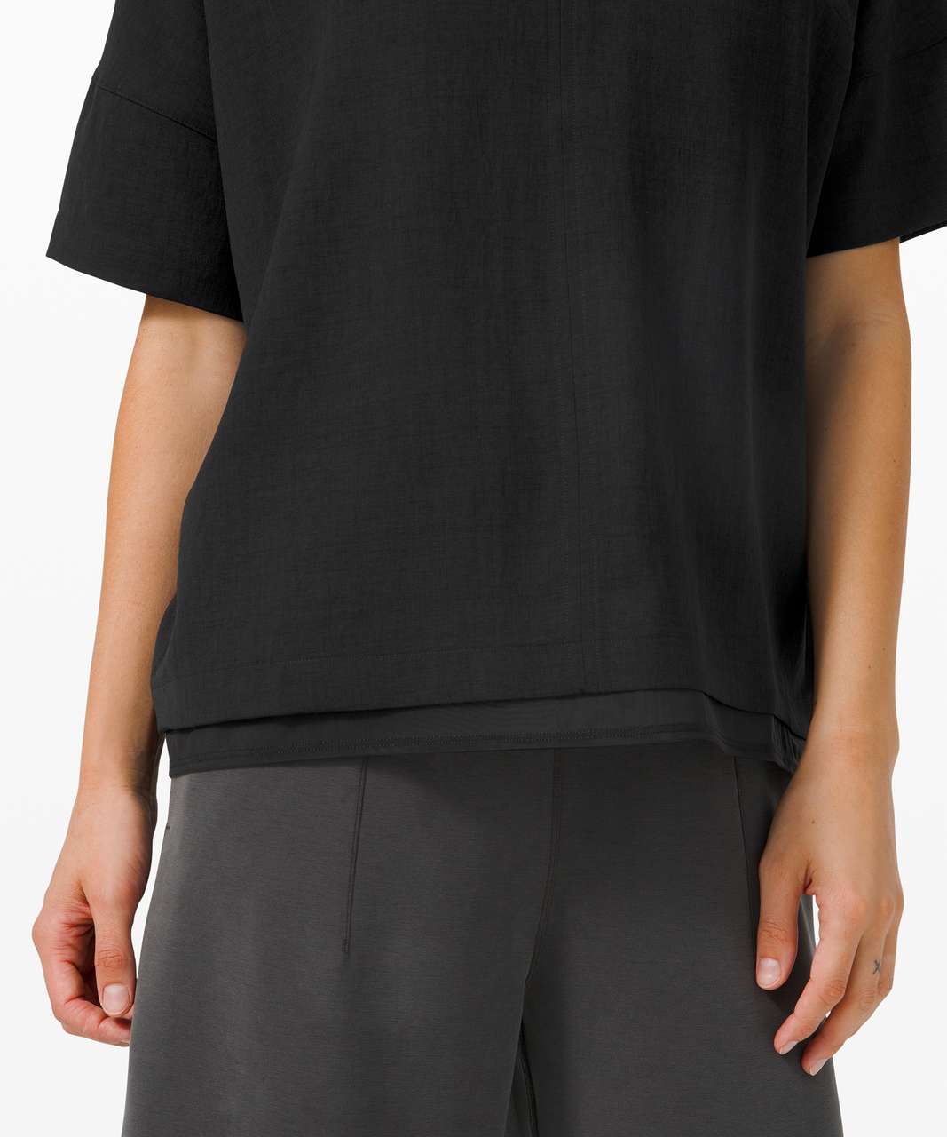 Lululemon Shift in Time Short Sleeve - Black