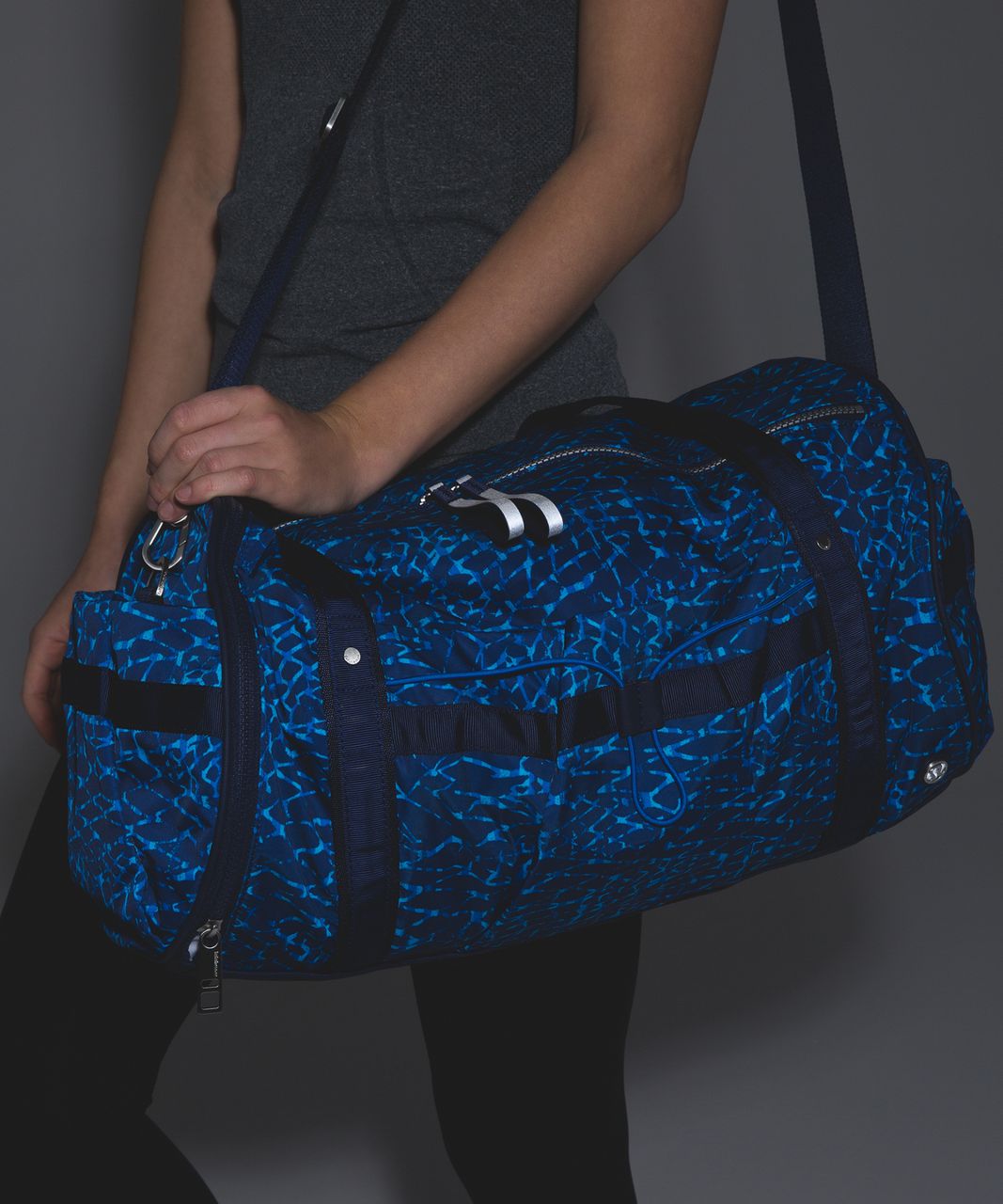 Lululemon Run Ways Duffel - Salsa Snake Kayak Blue Hero Blue / Hero Blue