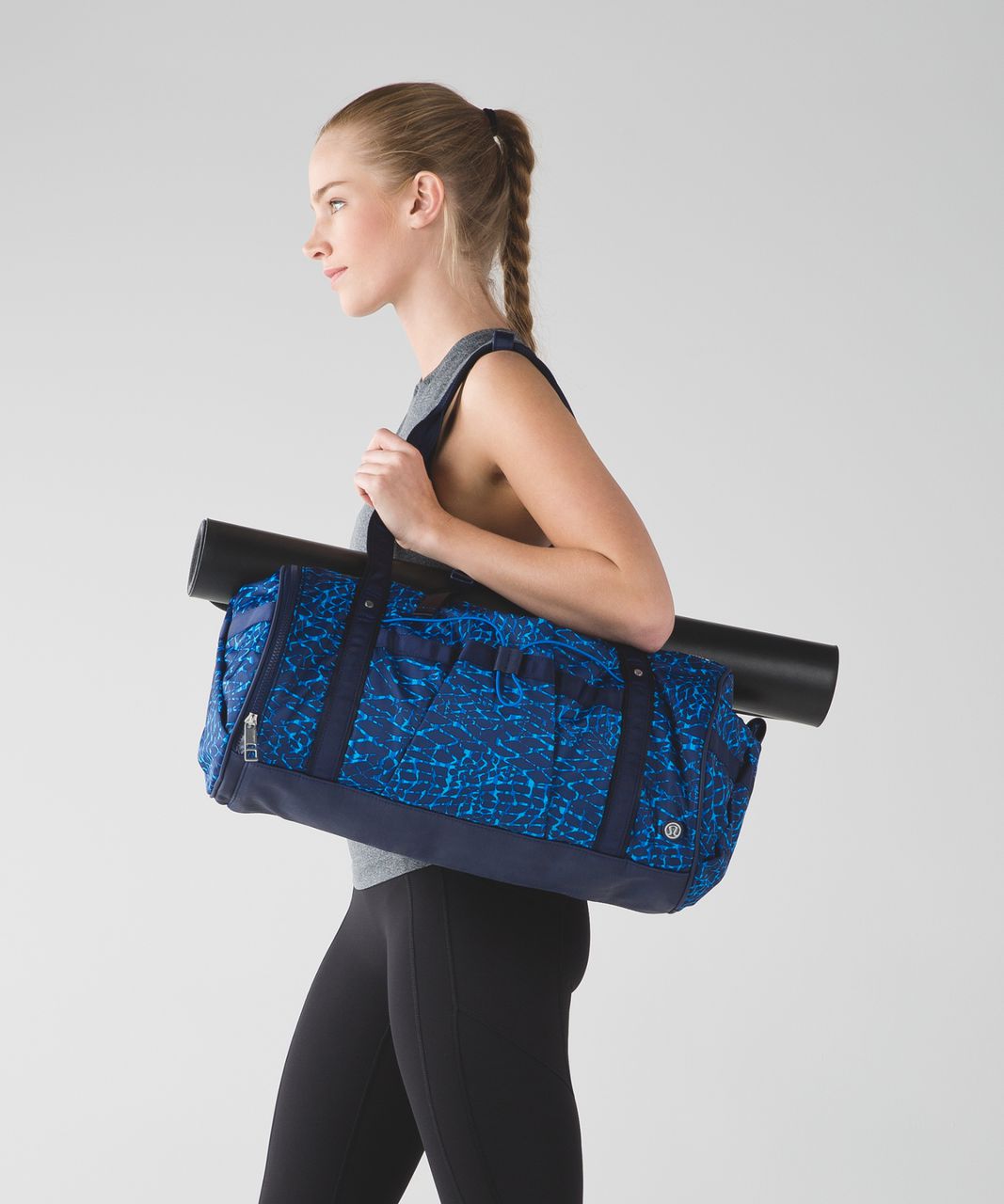 Lululemon Run Ways Duffel - Salsa Snake Kayak Blue Hero Blue / Hero Blue