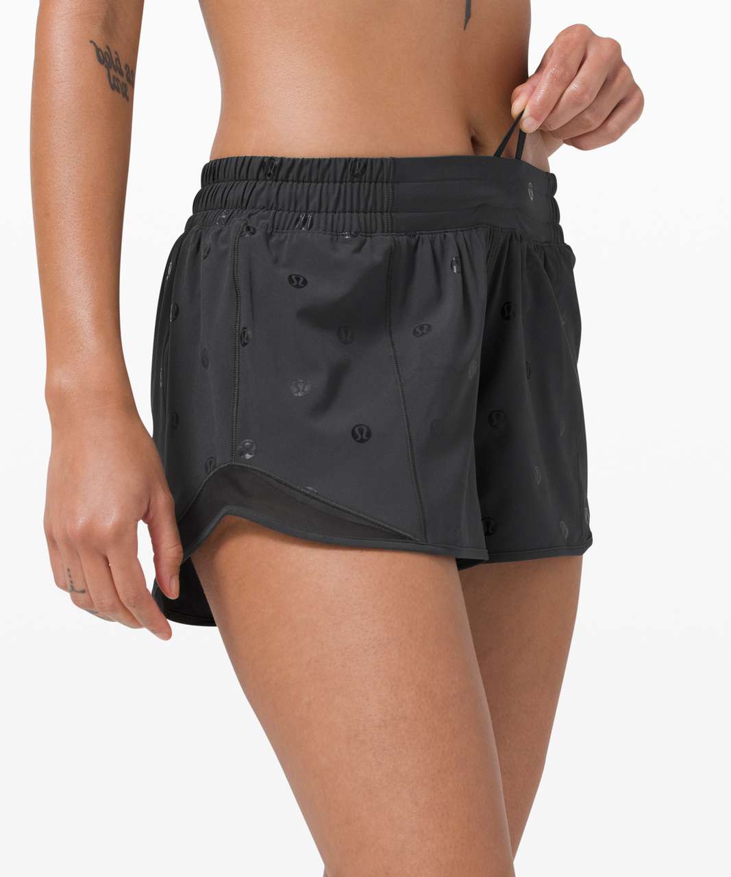 Lululemon Hotty Hot Short II *Long 4" - Polka Dot Logo Multi / Black