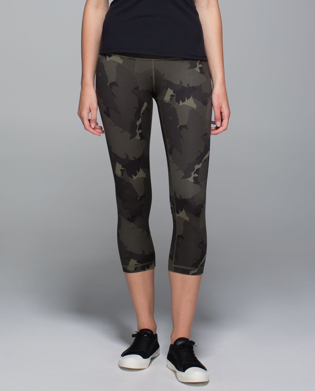 Lululemon Wunder Under Crop II (Roll Down) - Palm Party Fatigue Green Black