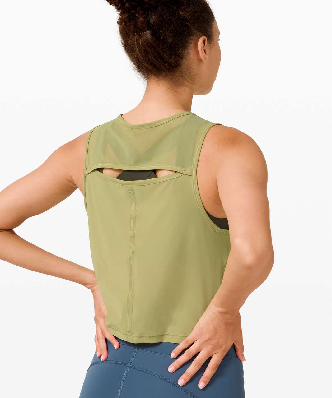 Sizing Advice for the Sculpt Cropped Tank Top : r/lululemon