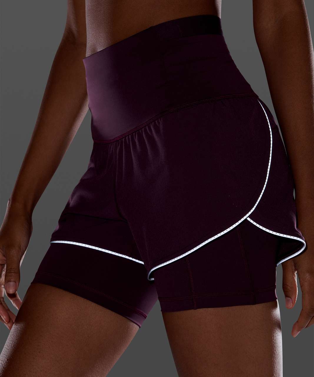 Lululemon Fast and Free 2-in-1 Short Elite - Cassis